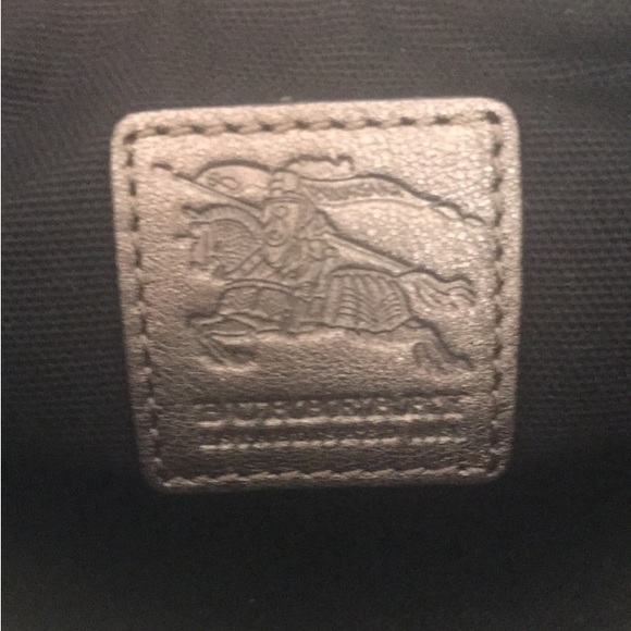 BURBERRY - Picture 8 of 9